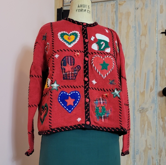 L| Red Xmas Cardigan - Picture 7 of 7